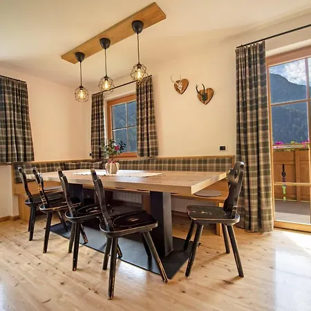 Schoenau Bio&spa Family Apartment St. Ulrich in Gröden